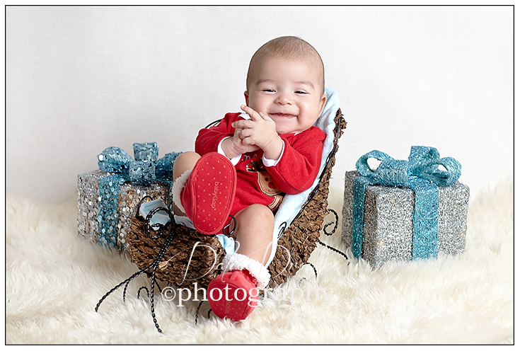 Christmas Baby Photo Ideas Ny Baby Maternity Photographer